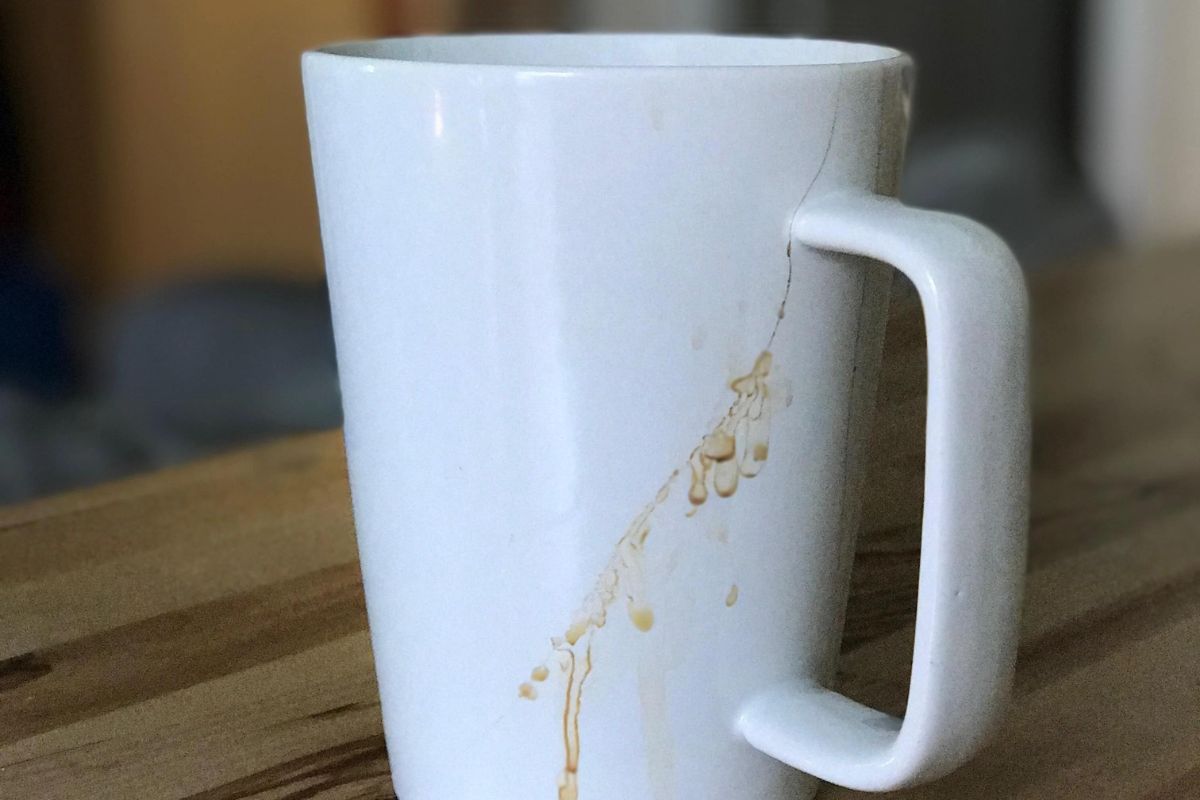 cracked coffee cups
