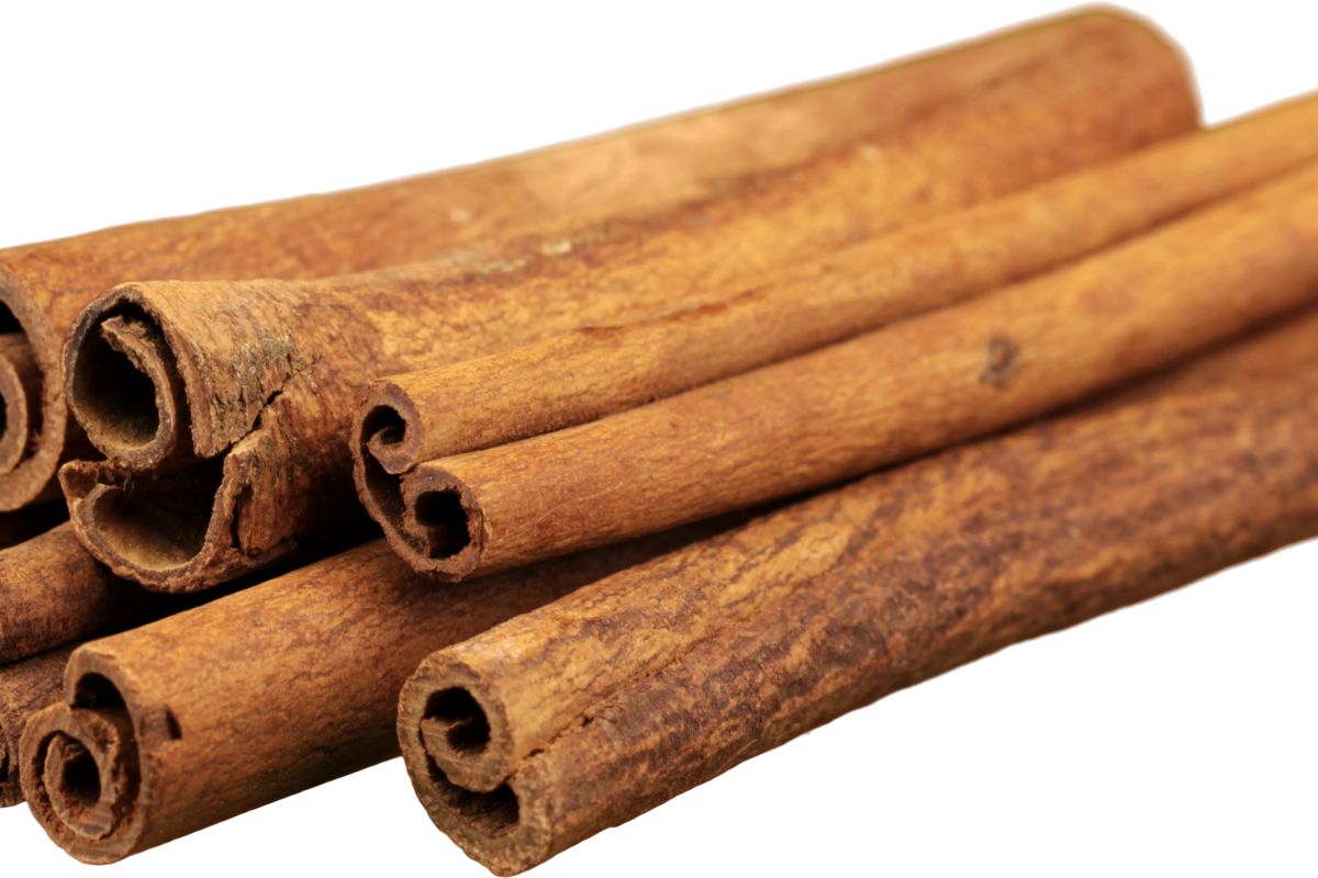 cinnamon sticks in coffee