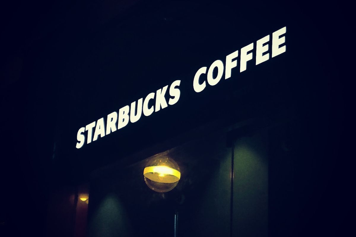 starbucks coffee chain