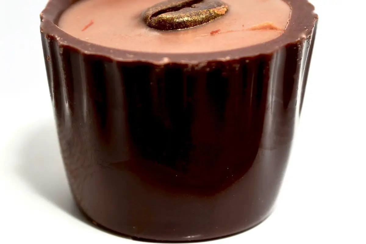 chocolate coffee cups