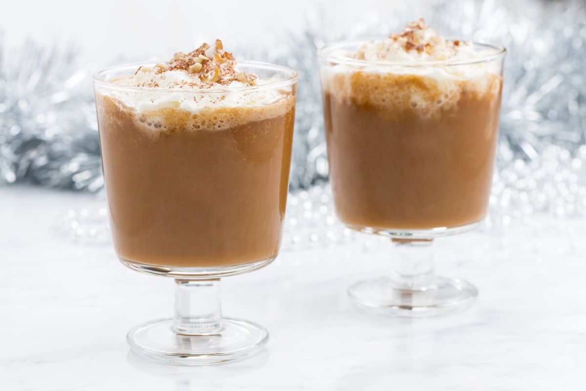iced coffee with cream and sugar calories