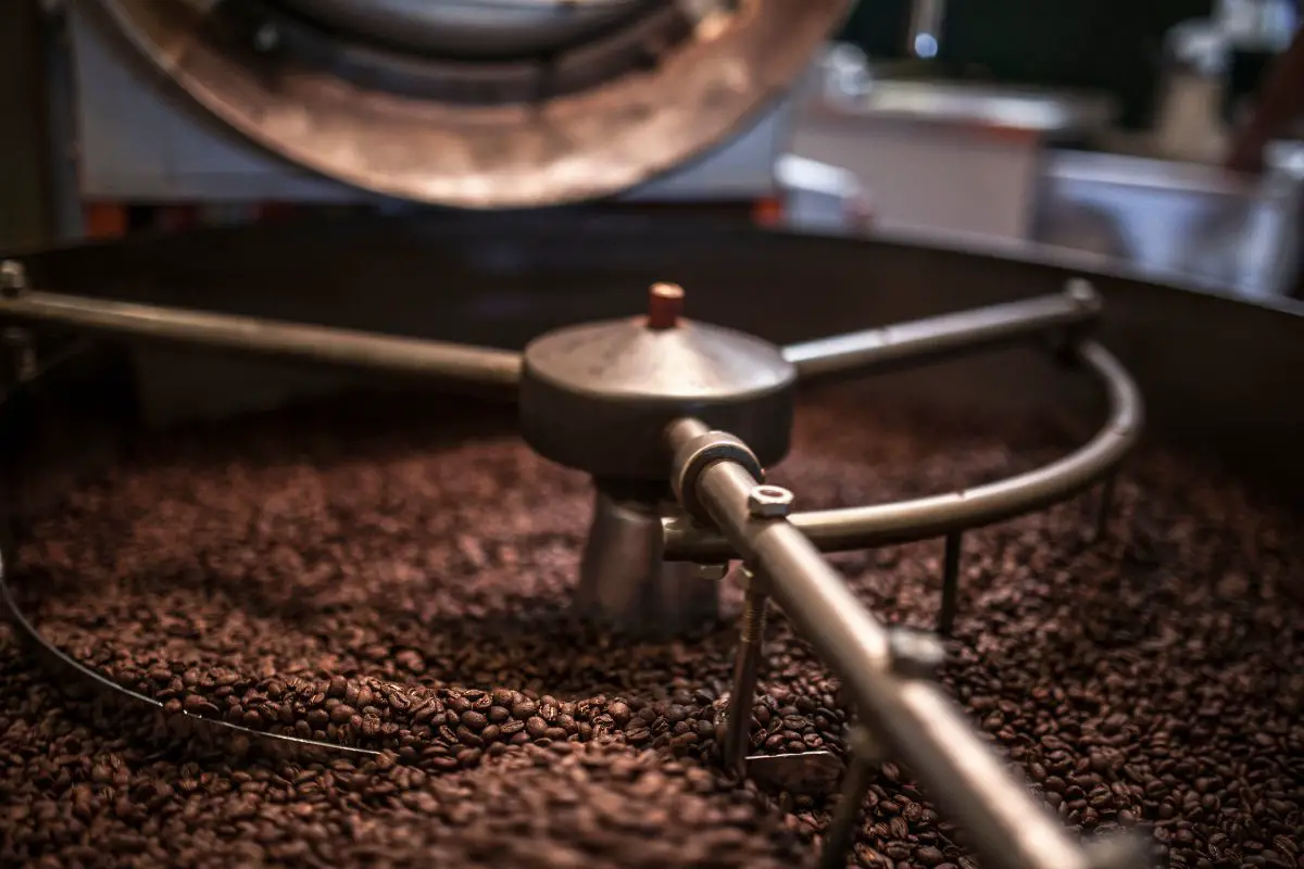 roasting coffee beans