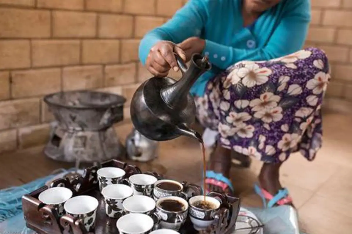 women Ethiopian coffee 