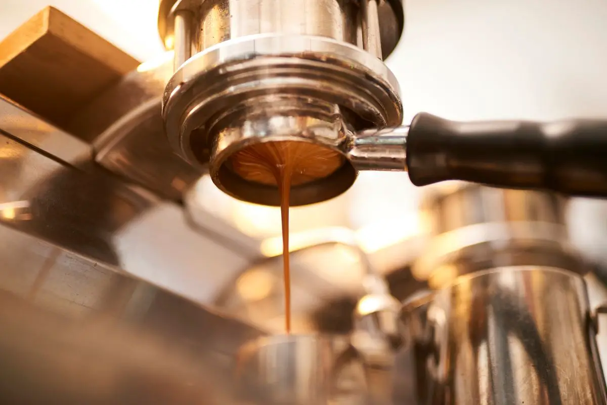 Espresso Pulling Fast