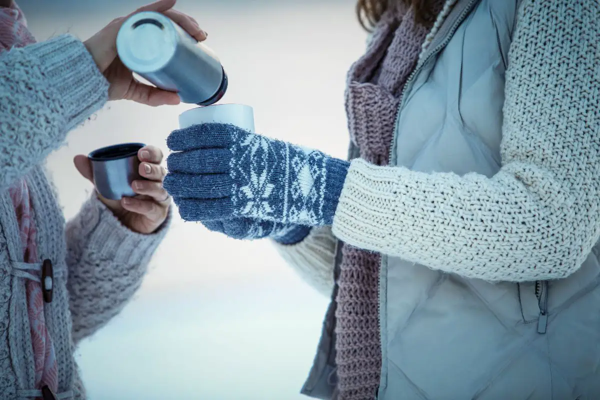 Put Coffee In A Flask