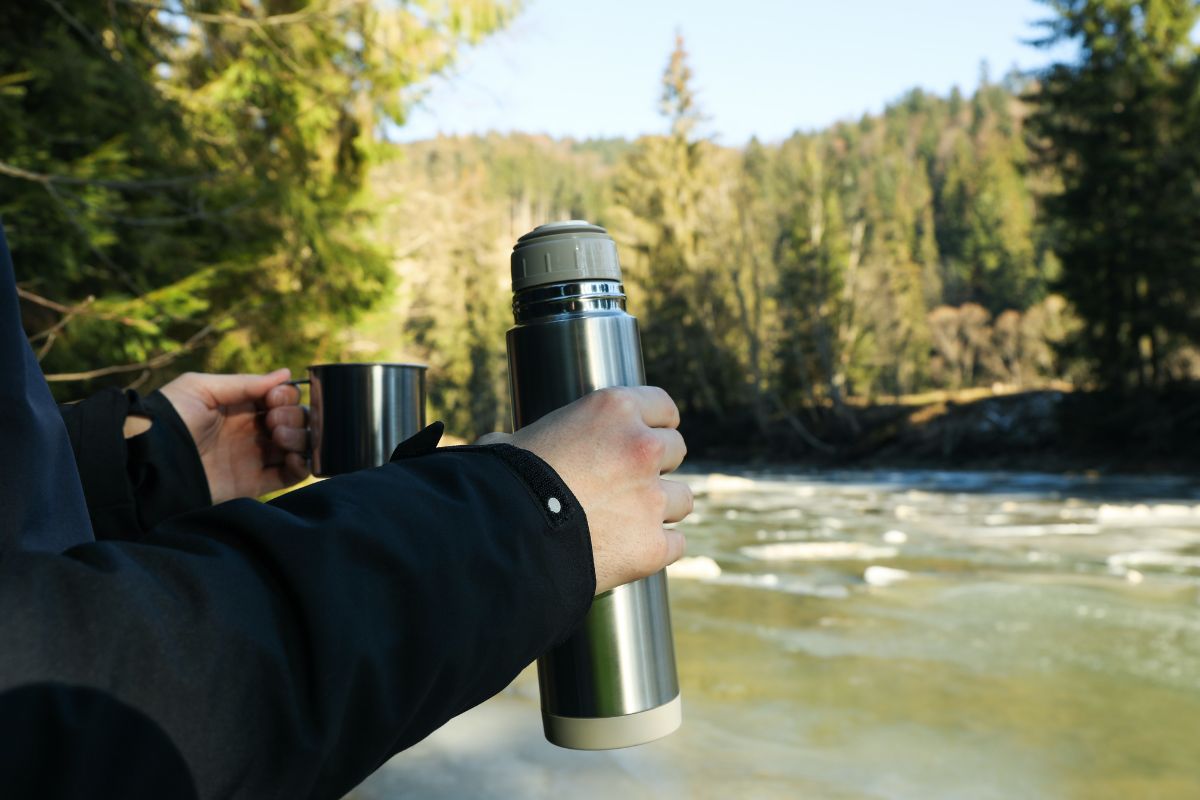 Put Coffee With Milk In A Thermos