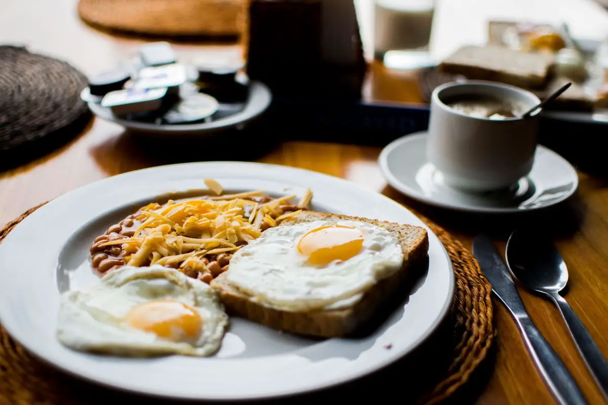 What To Eat With Coffee Healthy